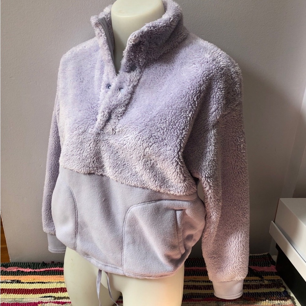 Fleece pull over sweater coat xs